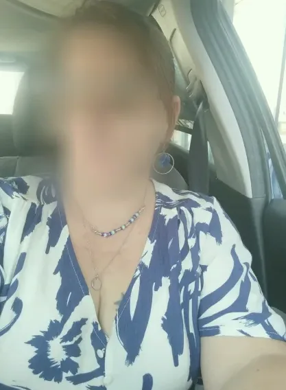 Evi, 40