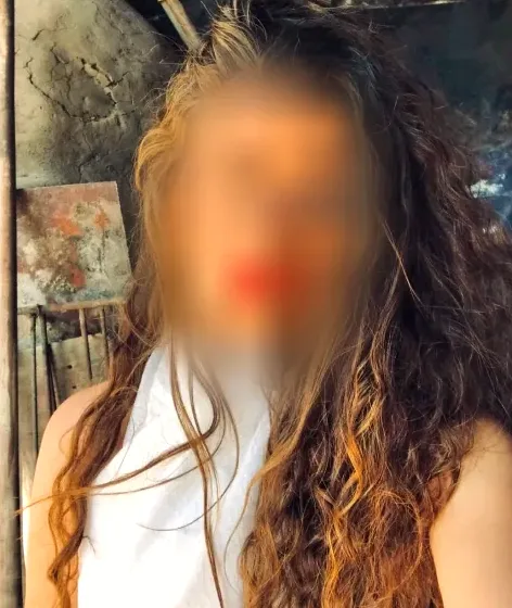 Fenna, 32