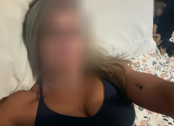Hanna, 34