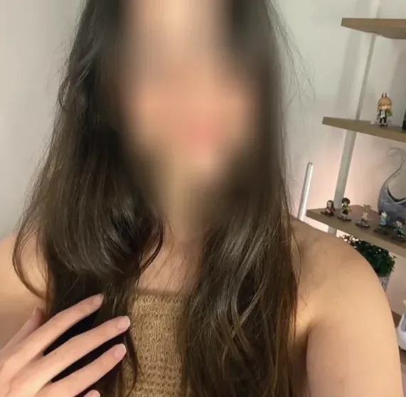Leyla, 31