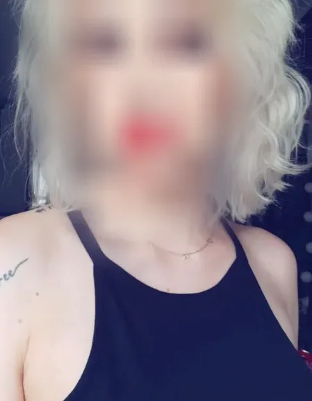 Rosanne, 37