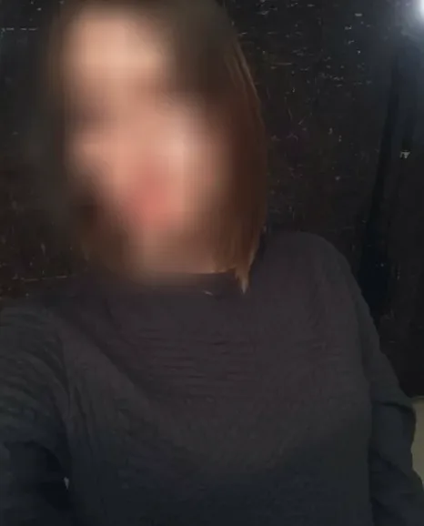 Sofie, 24