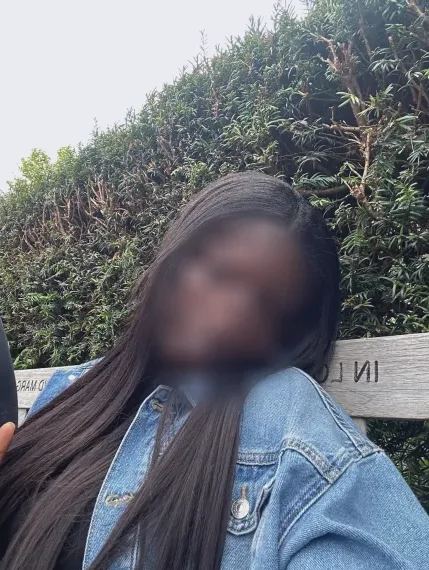 Soukaina, 26